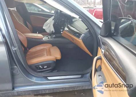 2019 BMW 530I from USA, damaged, VIN WBAJA5C5XKBX87825